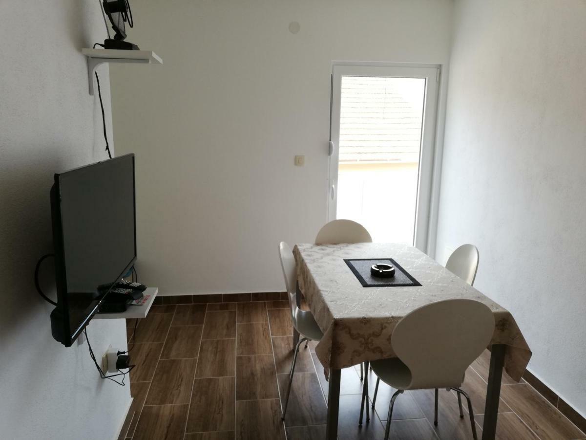 Ruza Apartments كوتور المظهر الخارجي الصورة